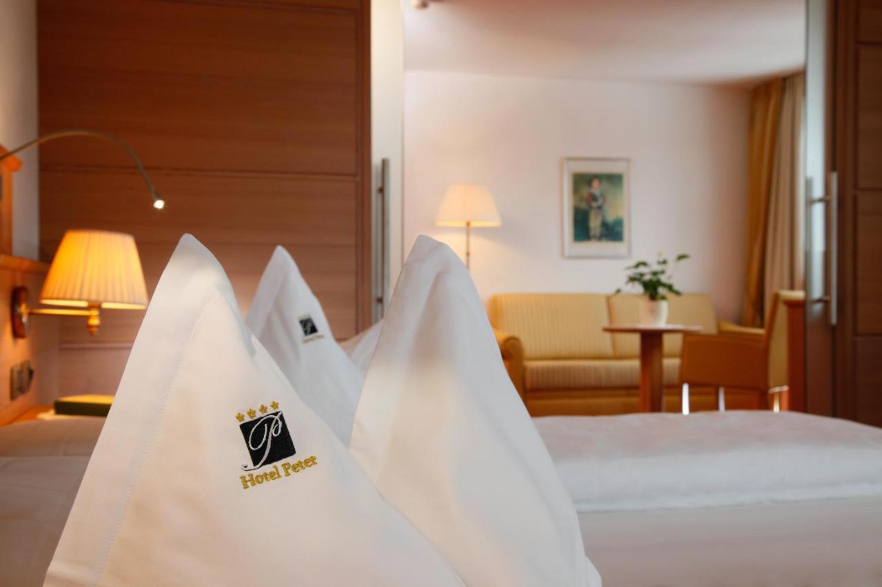 Hotel Peter بيتيرسبيرغ المظهر الخارجي الصورة