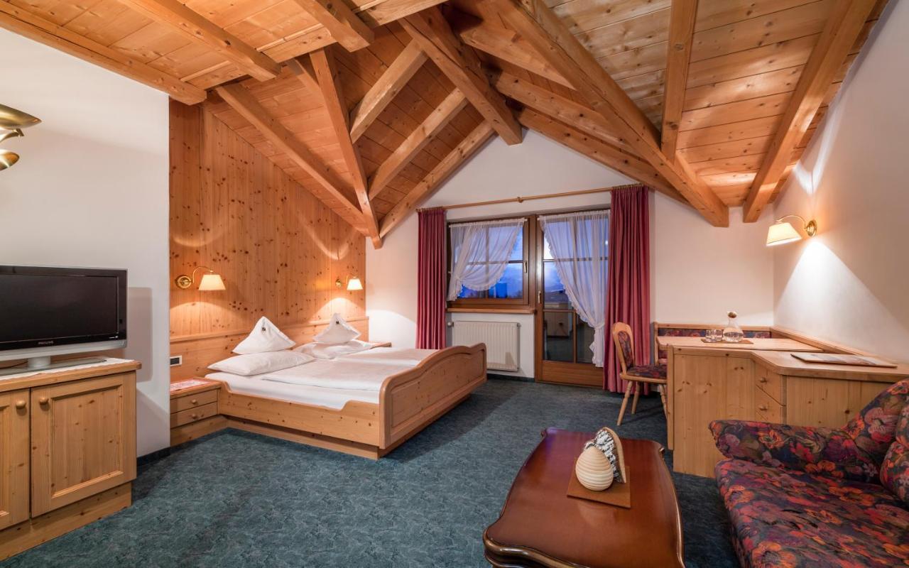 Hotel Peter بيتيرسبيرغ المظهر الخارجي الصورة