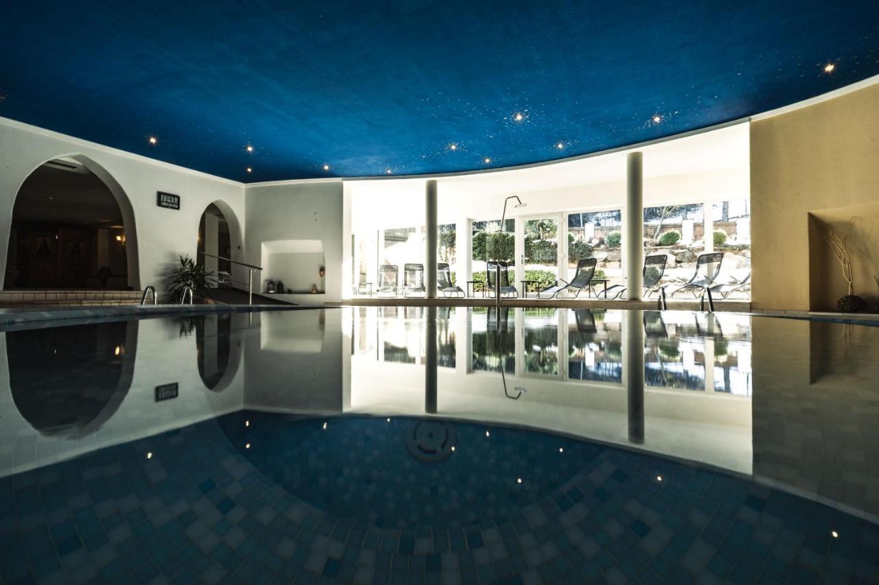 Hotel Peter بيتيرسبيرغ المظهر الخارجي الصورة