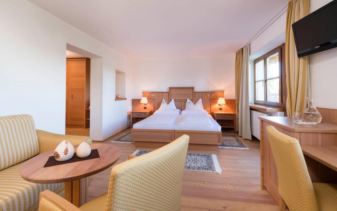 Hotel Peter بيتيرسبيرغ المظهر الخارجي الصورة
